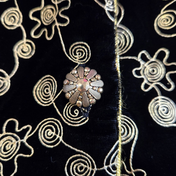 80s Vintage Black Velvet Gold Metallic Brocade Embroider USA Made Jacket Size 14 - Picture 6 of 10